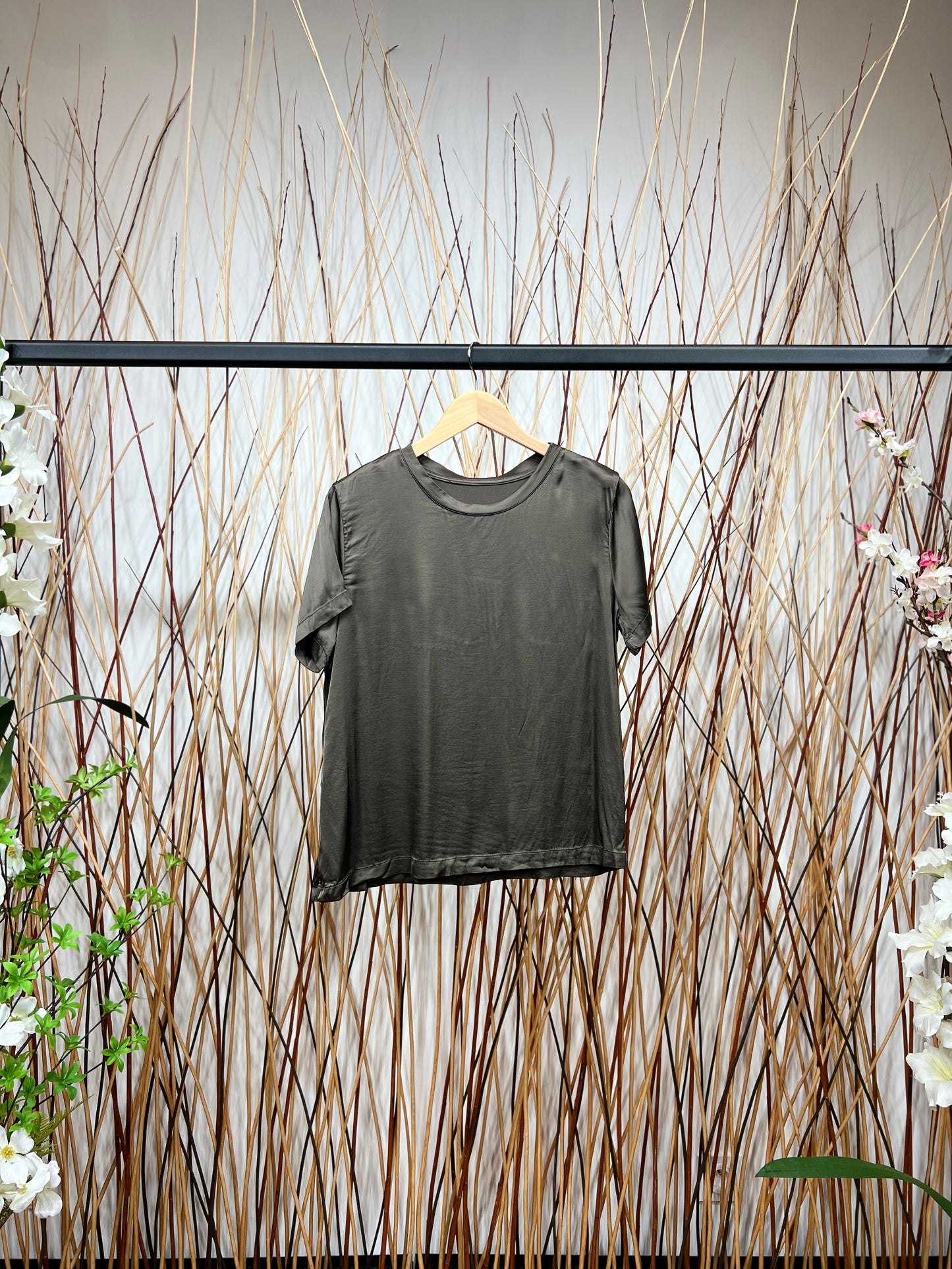 T-Shirt Manche Courte Satin Simple Bords-Côtes Viscose