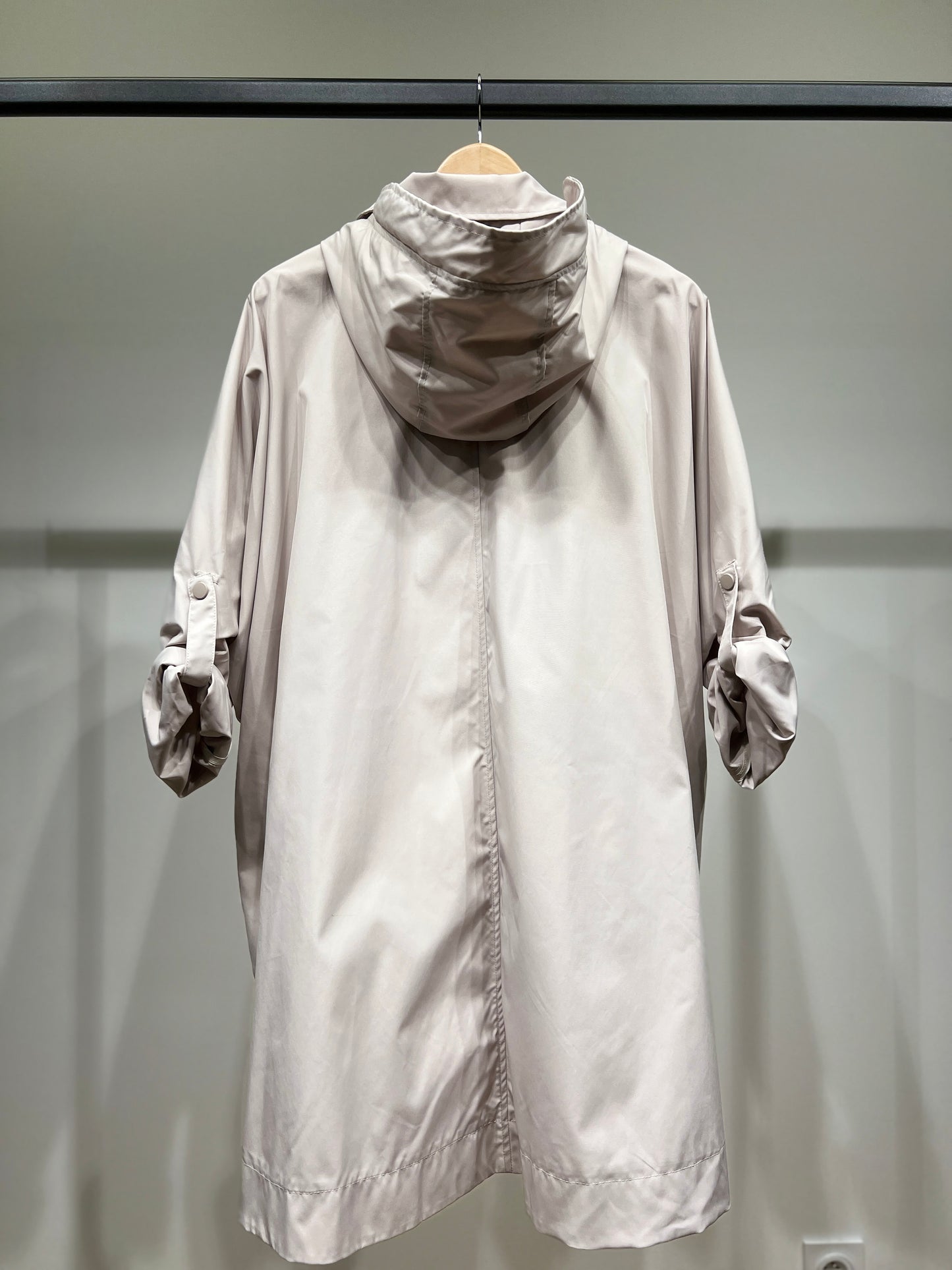 Imperméable Long à Capuche Poches Et Fente Boutonné