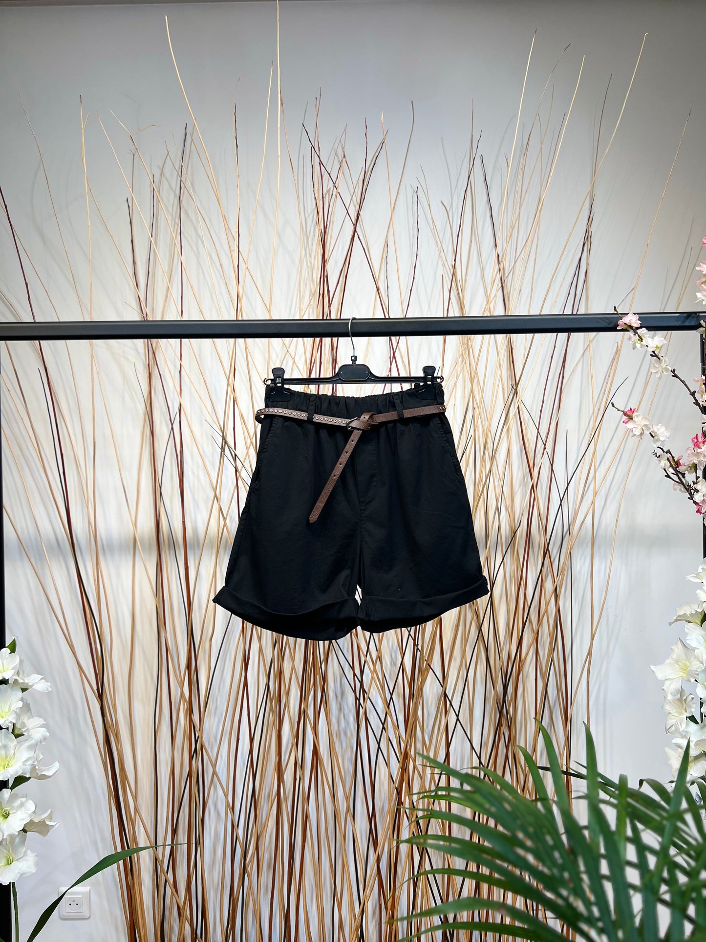 Short Chino Coupe Large Taillé & Ceinture