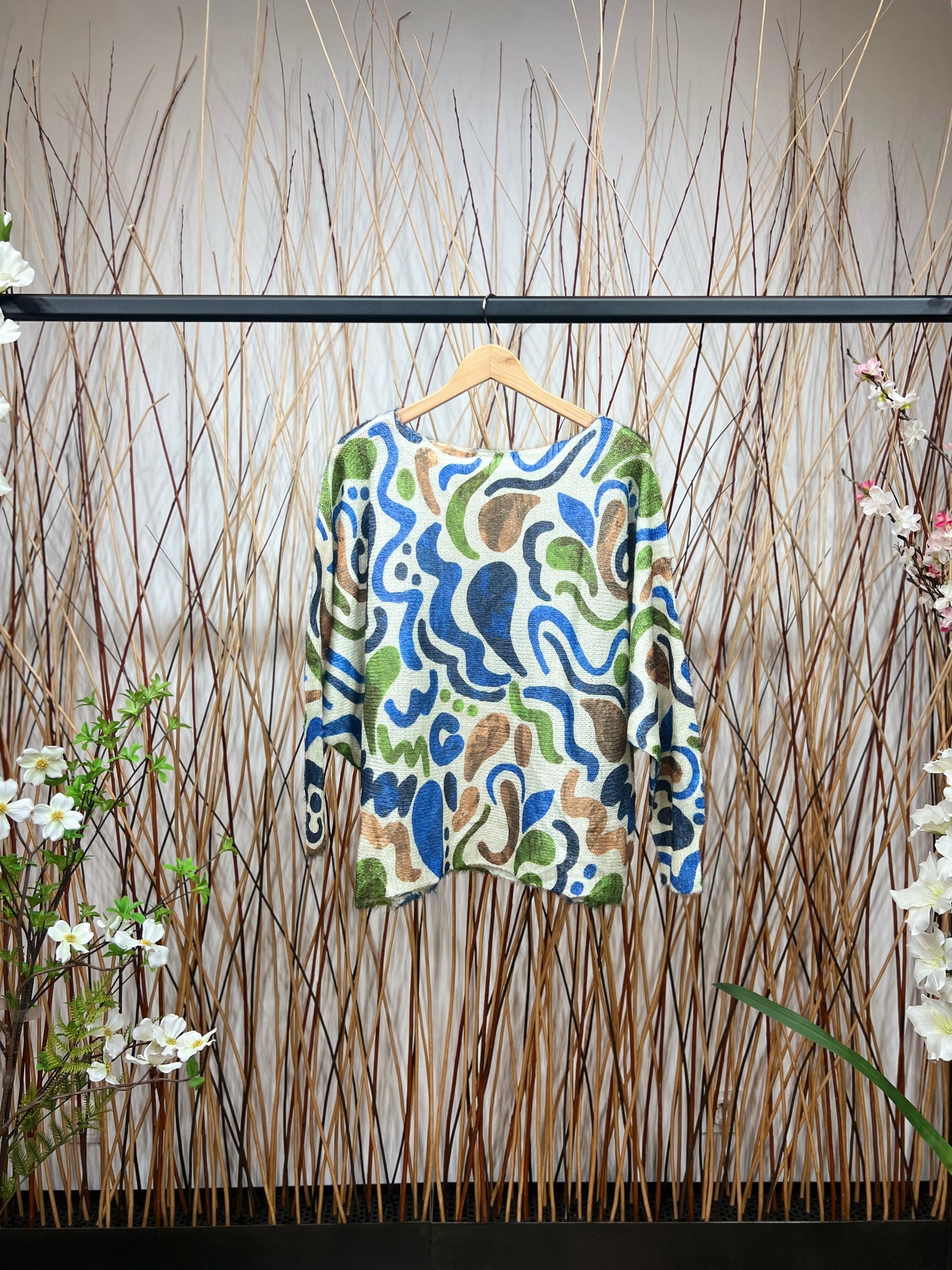 Colorful Abstract Bat Print Wide Knit T-Shirt