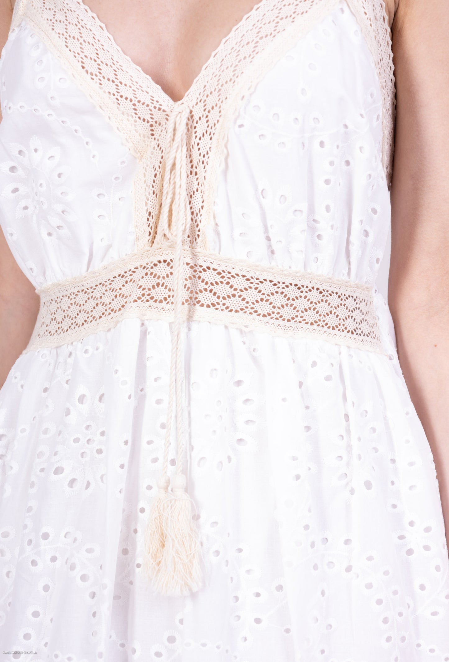 Robe Dentelle Anglaise Bretelles Ajustables