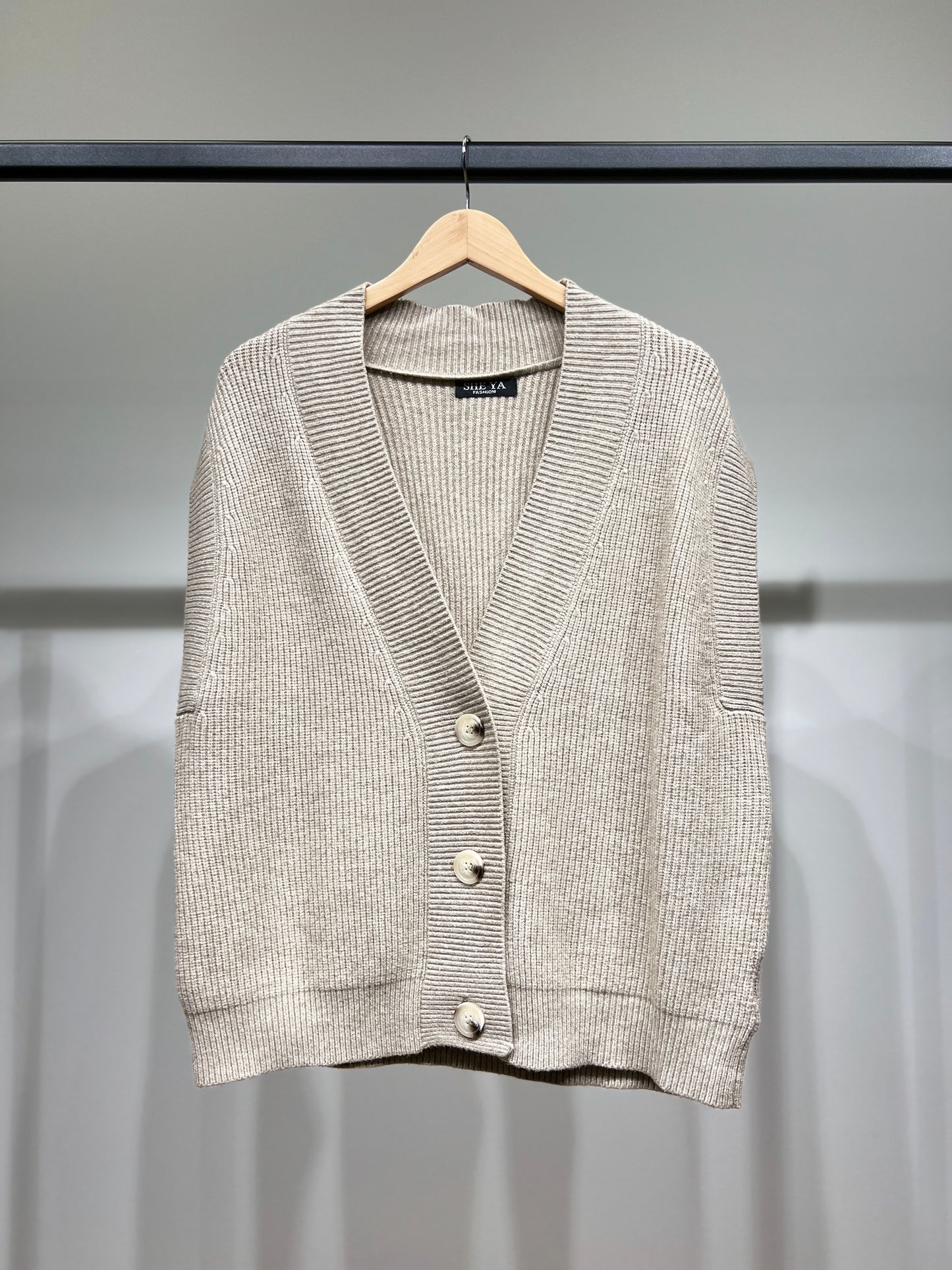 Gilet Large Côtelé Col Dégagé Avec Nylon