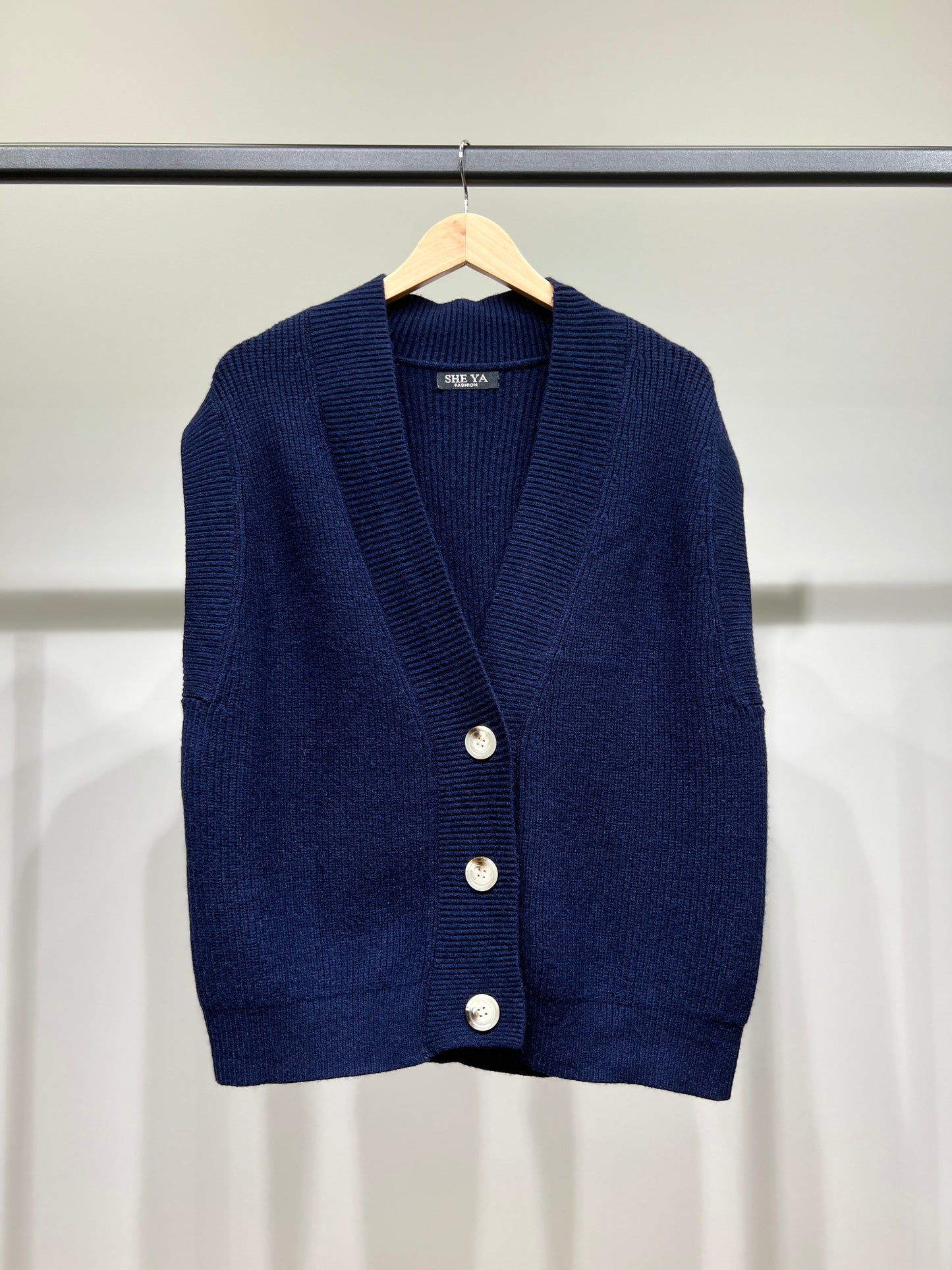 Gilet Large Côtelé Col Dégagé Avec Nylon