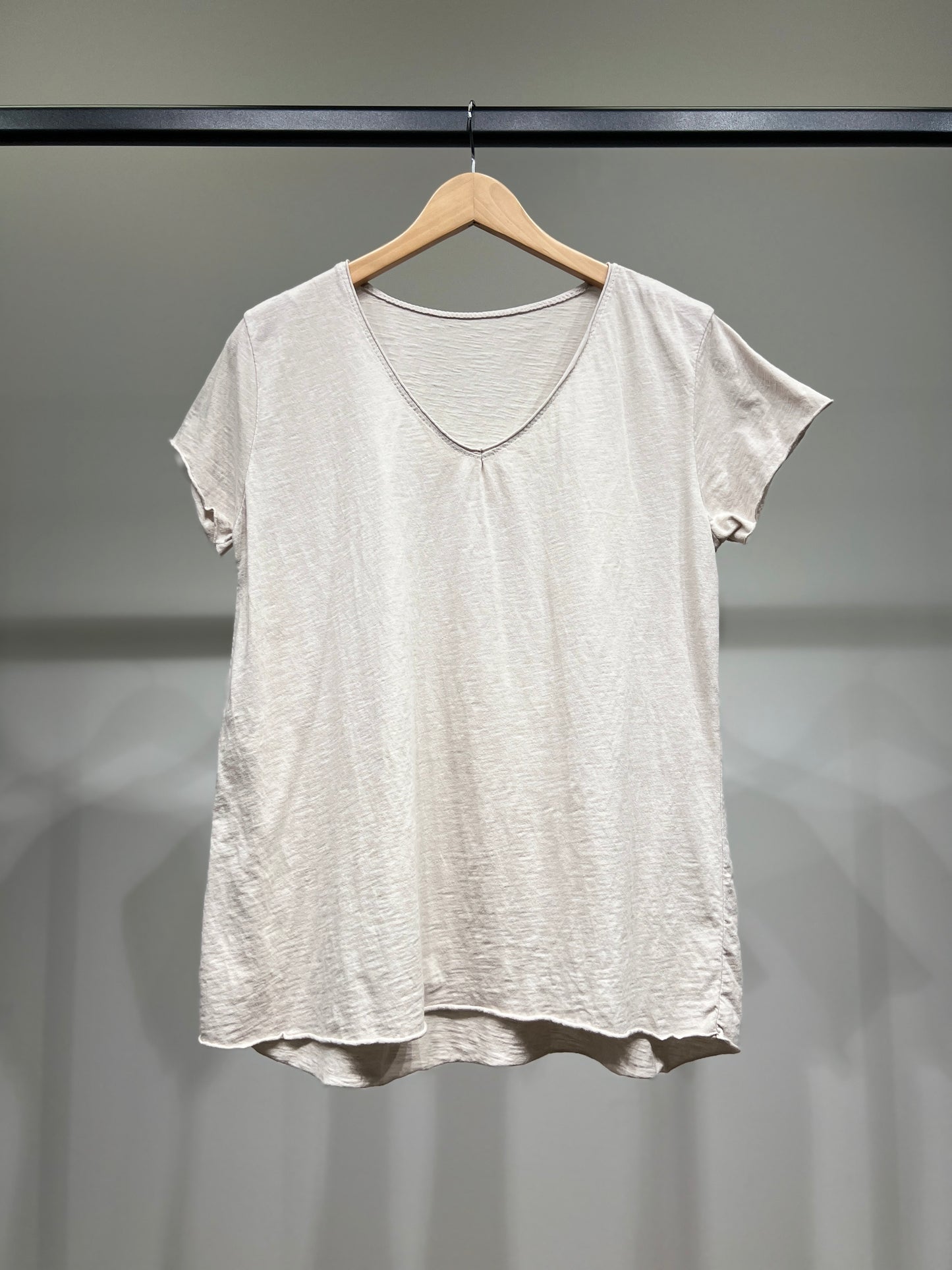 100% cotton short-sleeved t-shirt