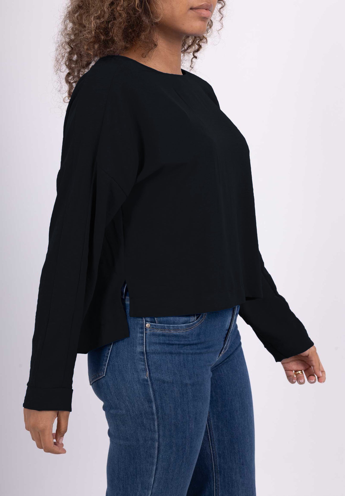Long Sleeve Cropped T-Shirt with Slit and Back Teardrop Collar