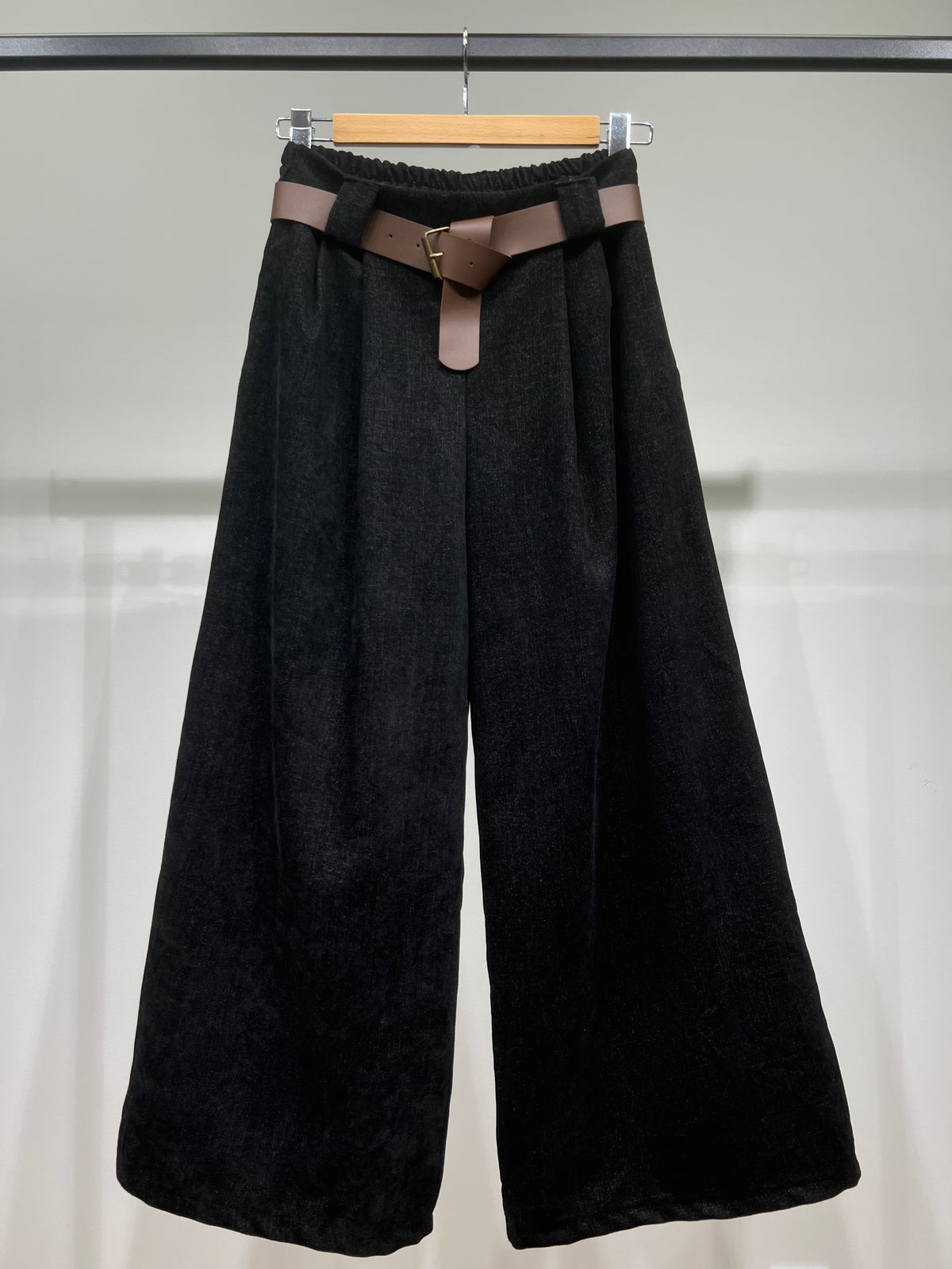 Pantalon Taille Haute Coupe Large Évasée Ceinture Poche Velours Au Ras