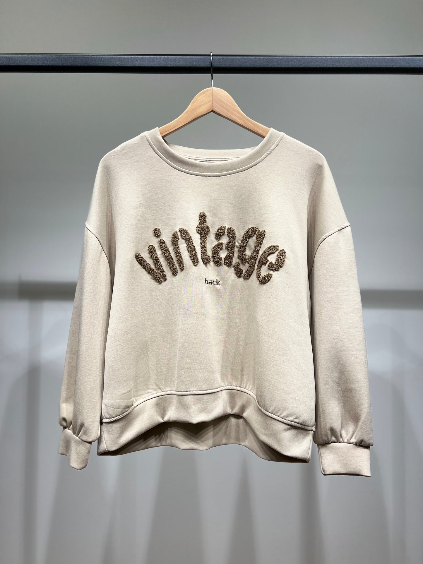 Sweater Large Stretch Confort Broderie Moumoute "Vintage"