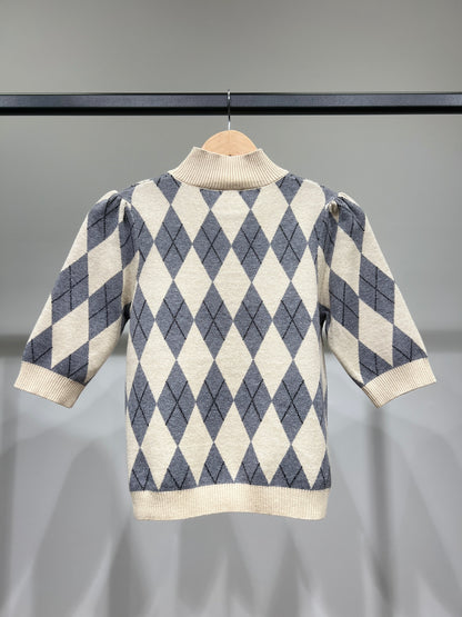 Pull Maille Fine Motif Argyle Manches Courtes Bouffantes Col Montant Côtelé