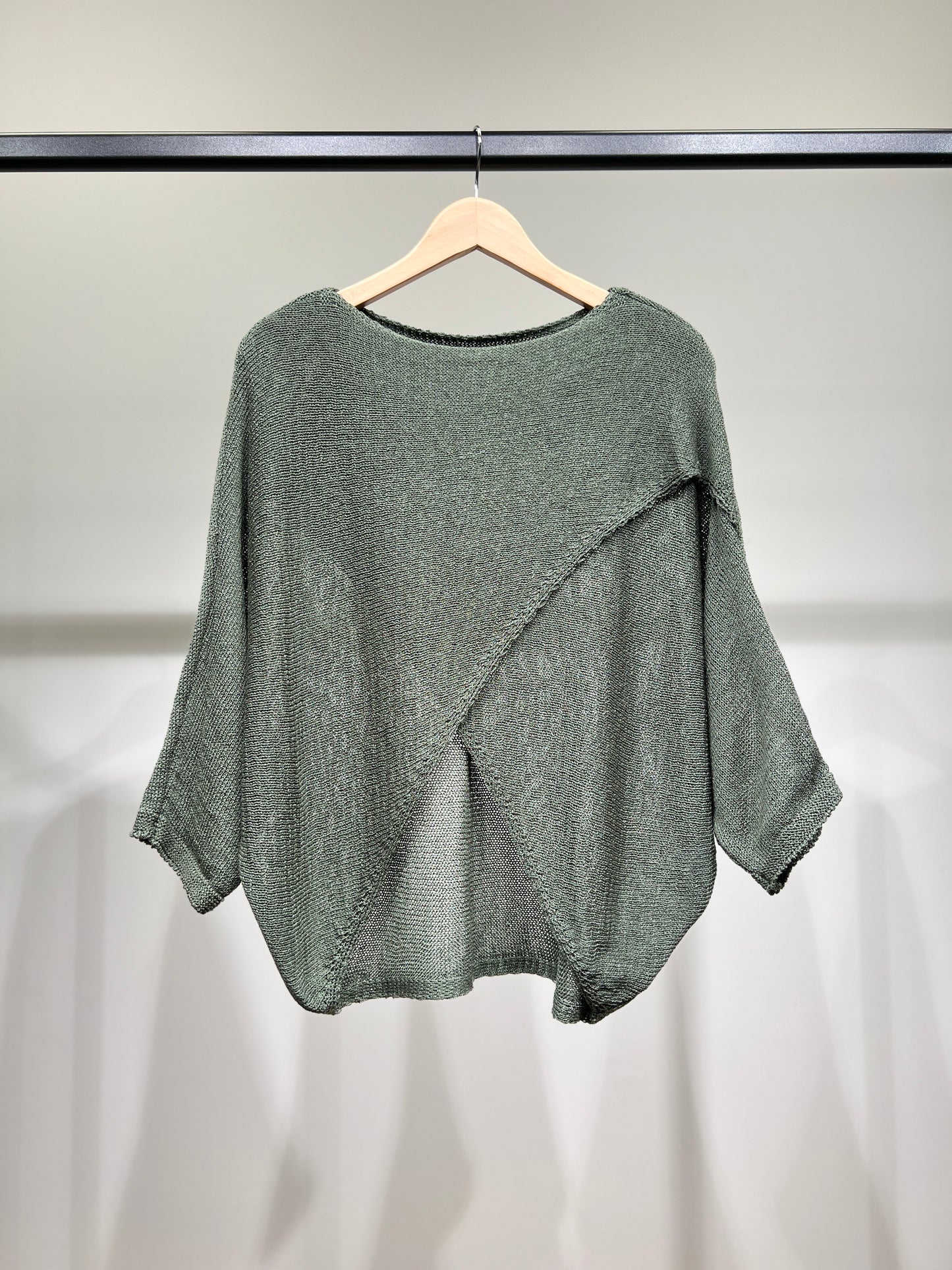 Pull Léger Maille Ajourée Effet Croisé Manche Chauve Souri