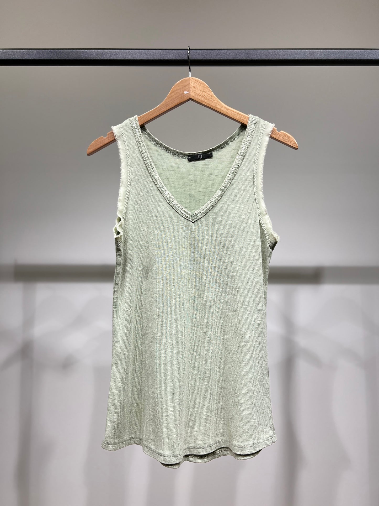 Débardeur Effet Effiloché Col V à Sequins 100% Coton