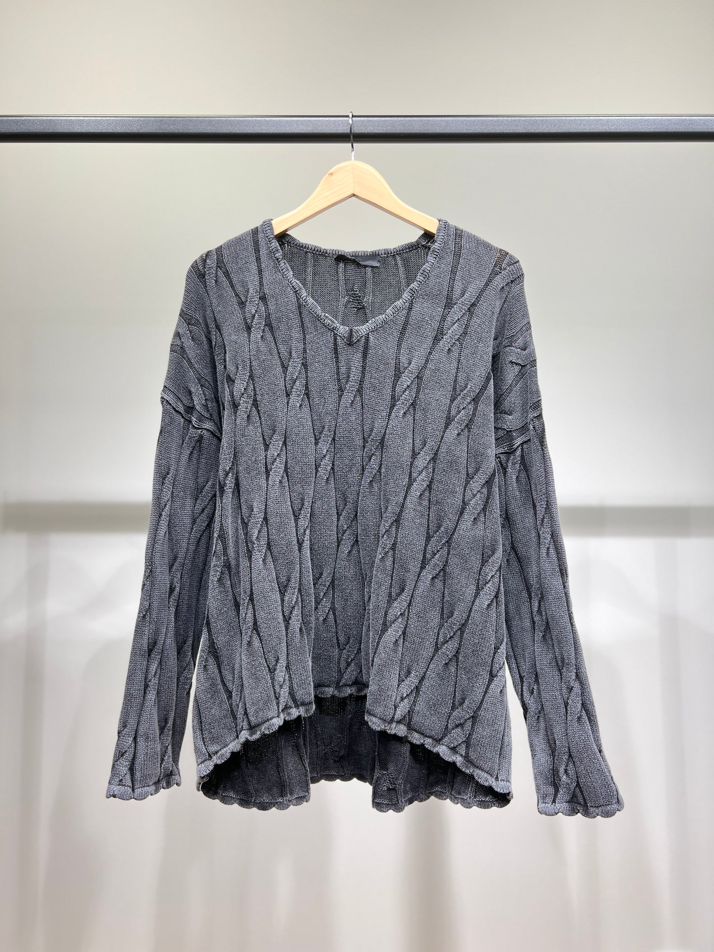 Pull Large Col V Motif Torsadé Délavé 100% Coton