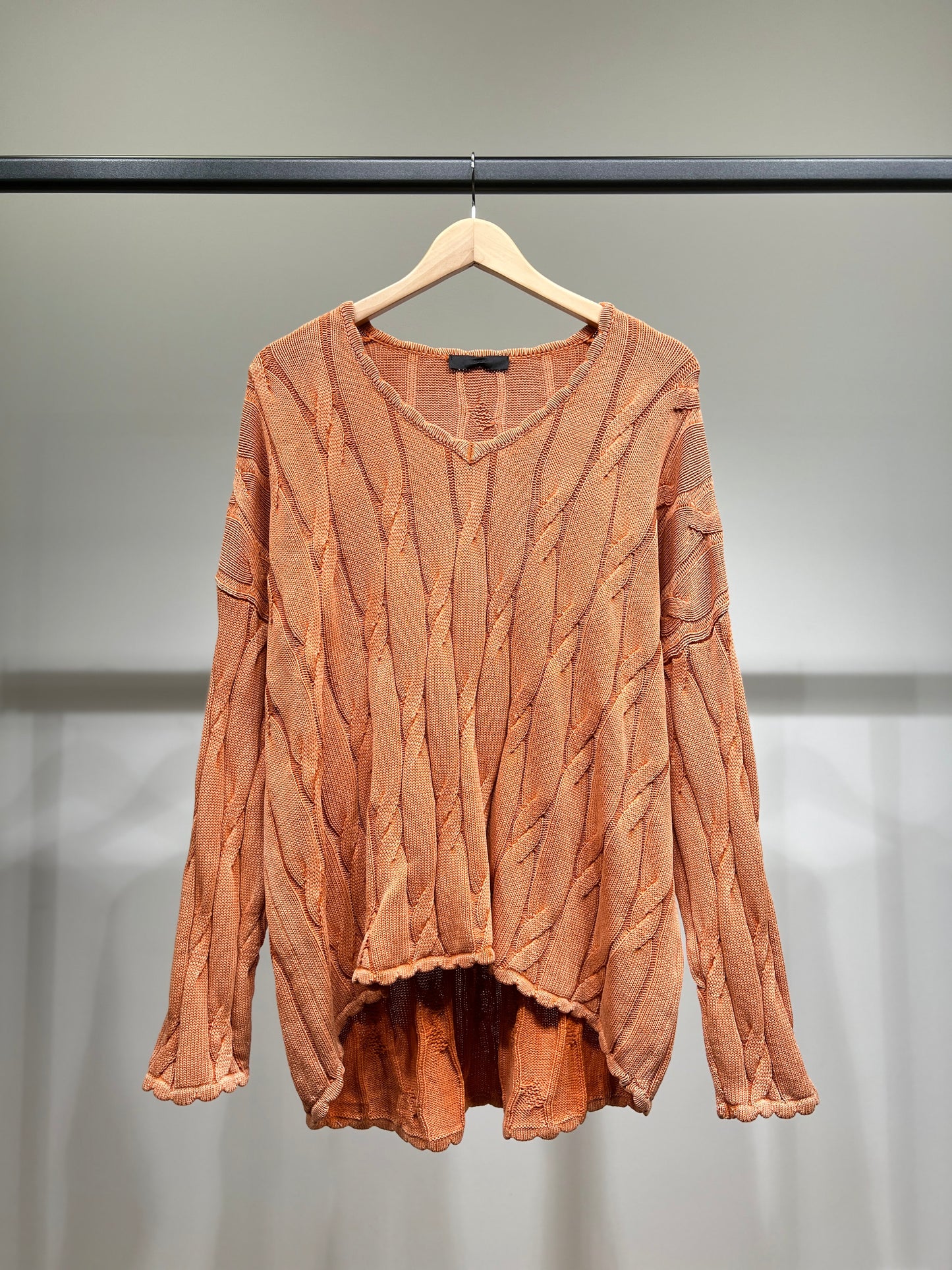 Pull Large Col V Motif Torsadé Délavé 100% Coton