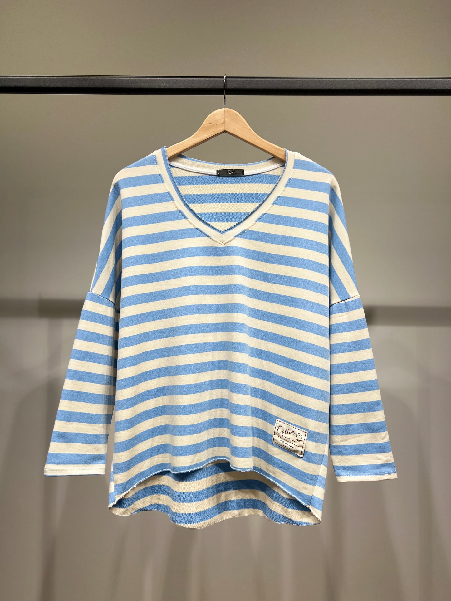 Pull Large Motif Marinière Col V 100% Coton