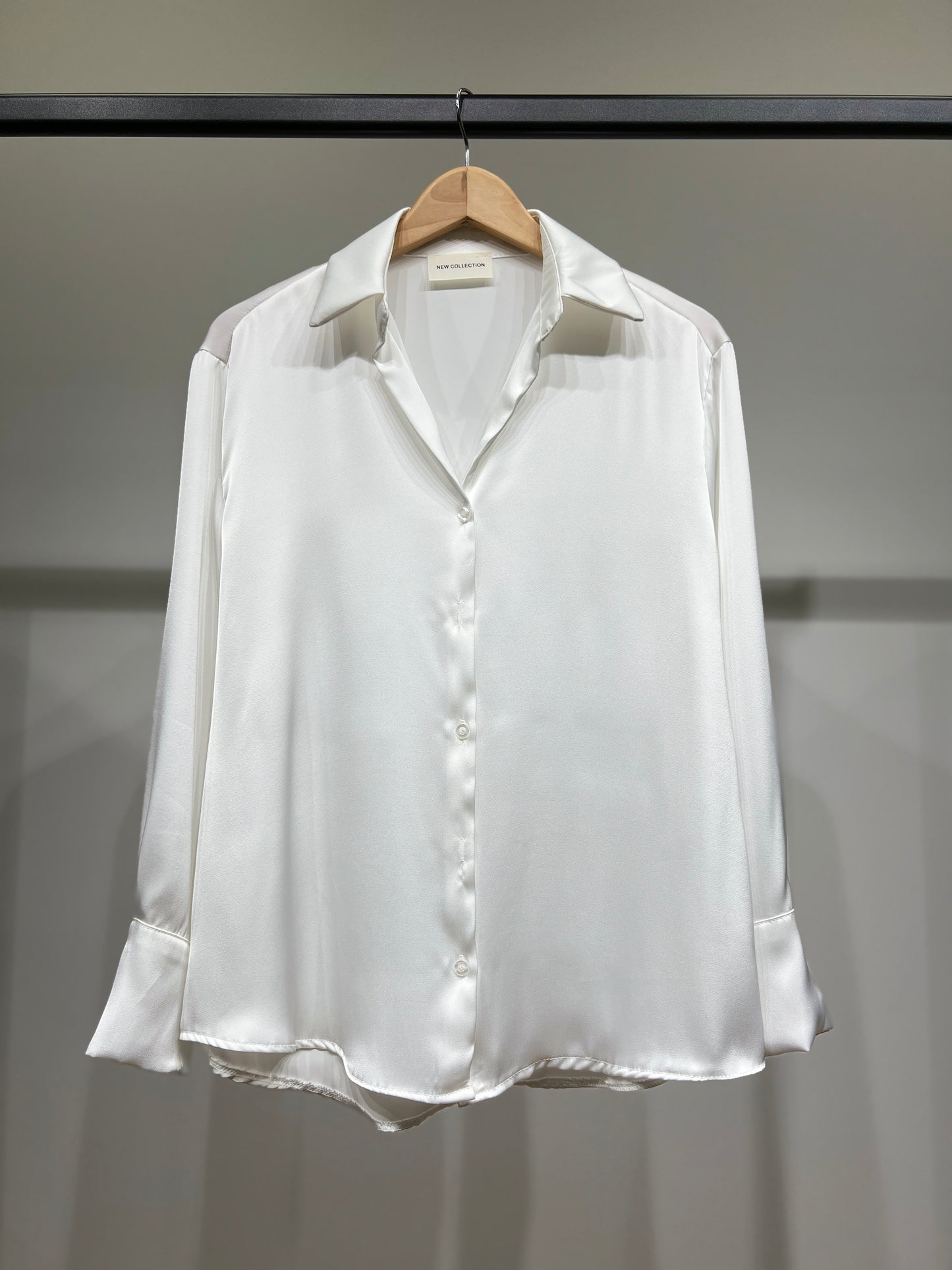 Chemise Simple Fluide Satiné Boutonnée