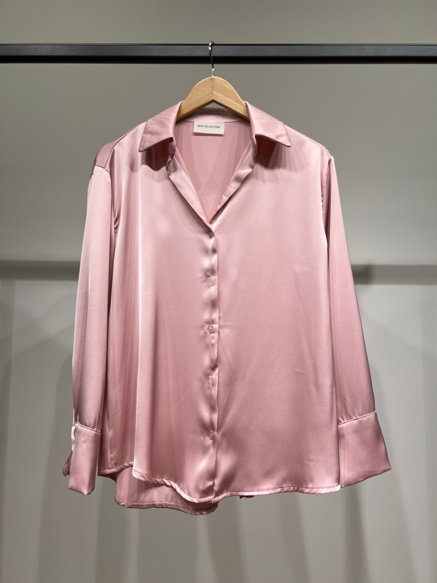 Chemise Simple Fluide Satiné Boutonnée