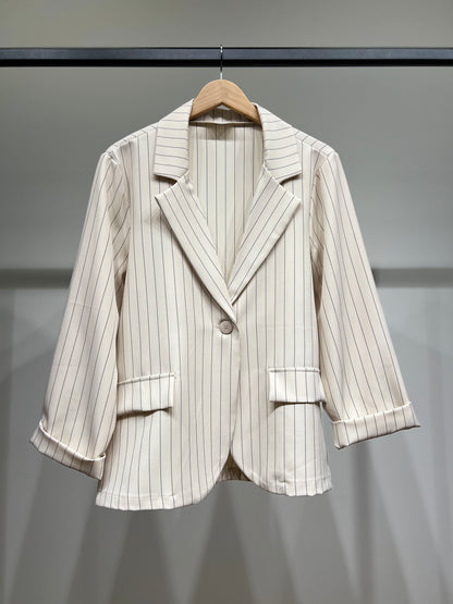 Blazer Tailleur Large Boutonnée à Rayures Fines