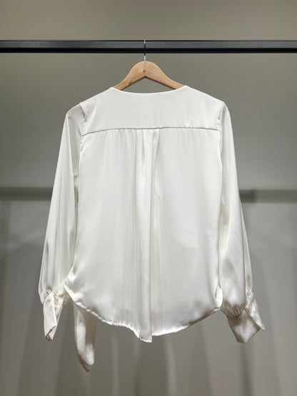 Blouse Cache-Cœur Fluide Satiné Asymétrique Boutonné