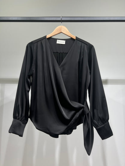 Blouse Cache-Cœur Fluide Satiné Asymétrique Boutonné