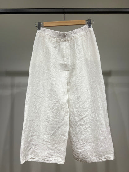 Lightweight 100% Linen Drawstring Capri Pants