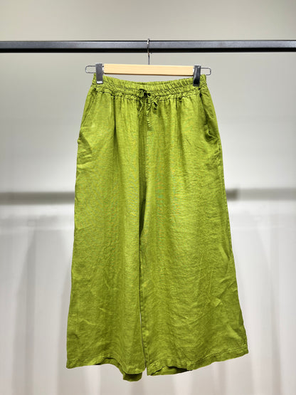 Lightweight 100% Linen Drawstring Capri Pants
