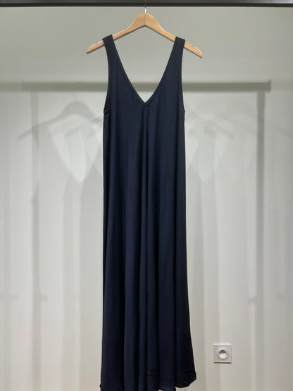 Simple Maxi Dress with Wide Straps and V-Neck