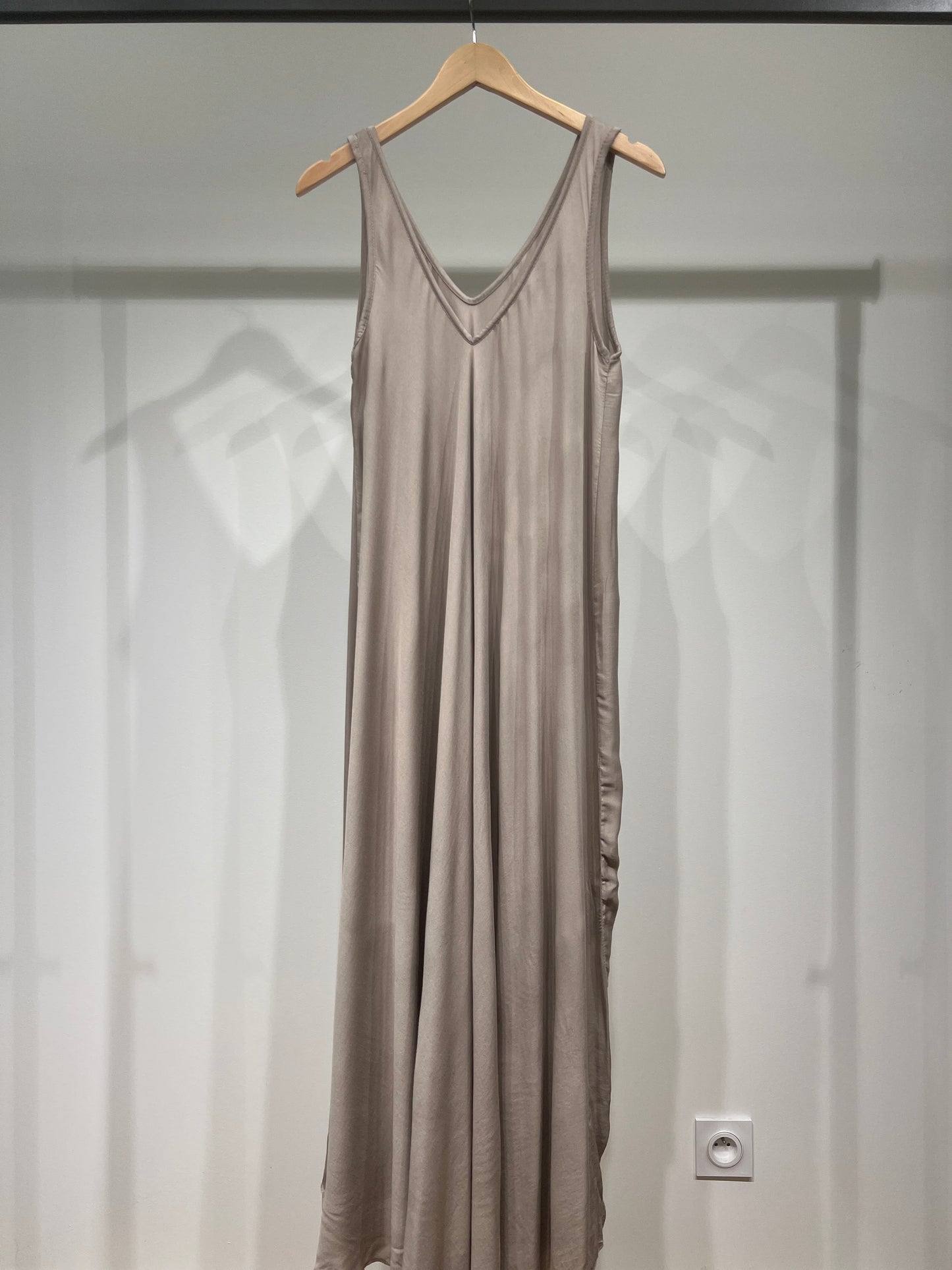 Simple Maxi Dress with Wide Straps and V-Neck