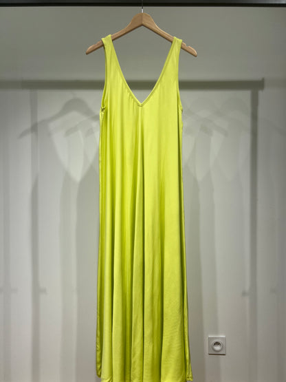 Simple Maxi Dress with Wide Straps and V-Neck