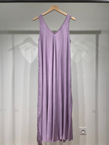 Simple Maxi Dress with Wide Straps and V-Neck