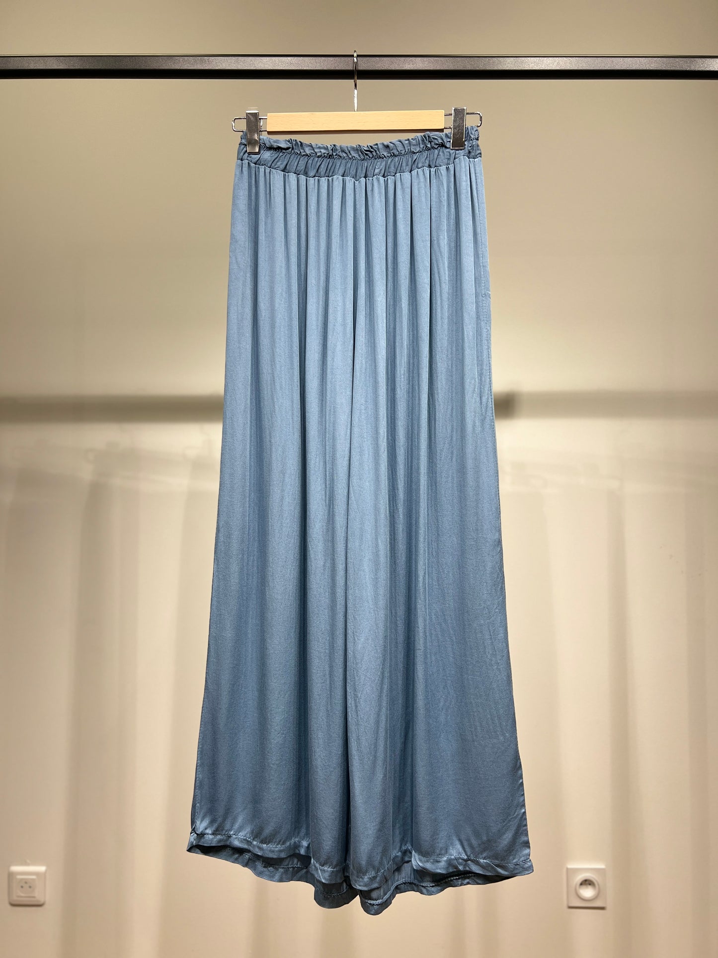 Pantalon Fluide Large à Taille Élastique 100% Viscose