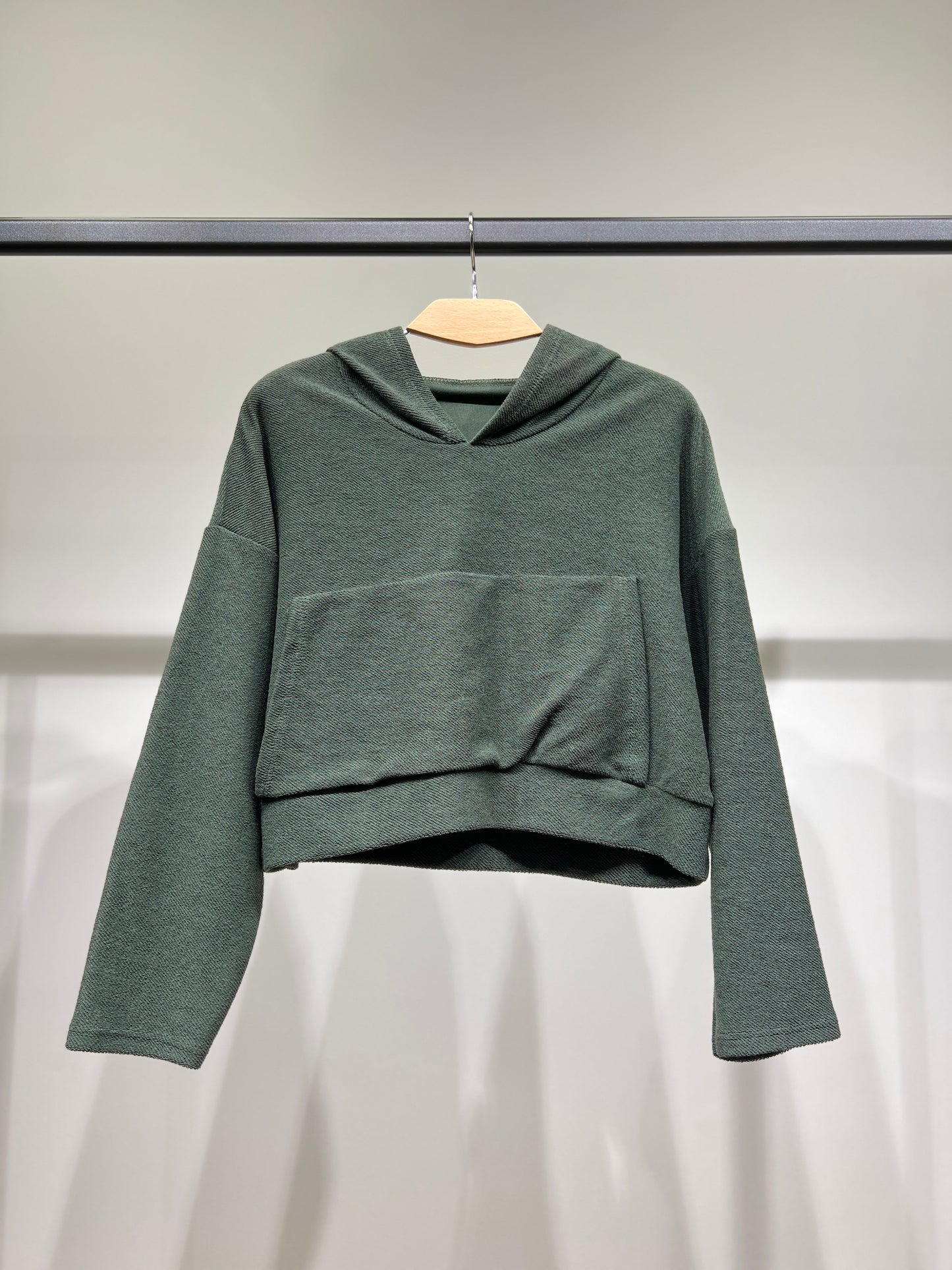 Sweatshirt Large Cropped Capuche Poche Kangourou 100% Coton