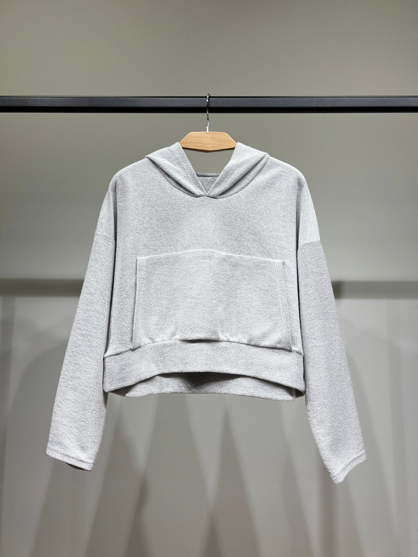 Sweatshirt Large Cropped Capuche Poche Kangourou 100% Coton