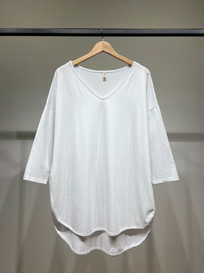 T-Shirt Large Col V Manche 3/4 Pans Arrondis 95% Coton