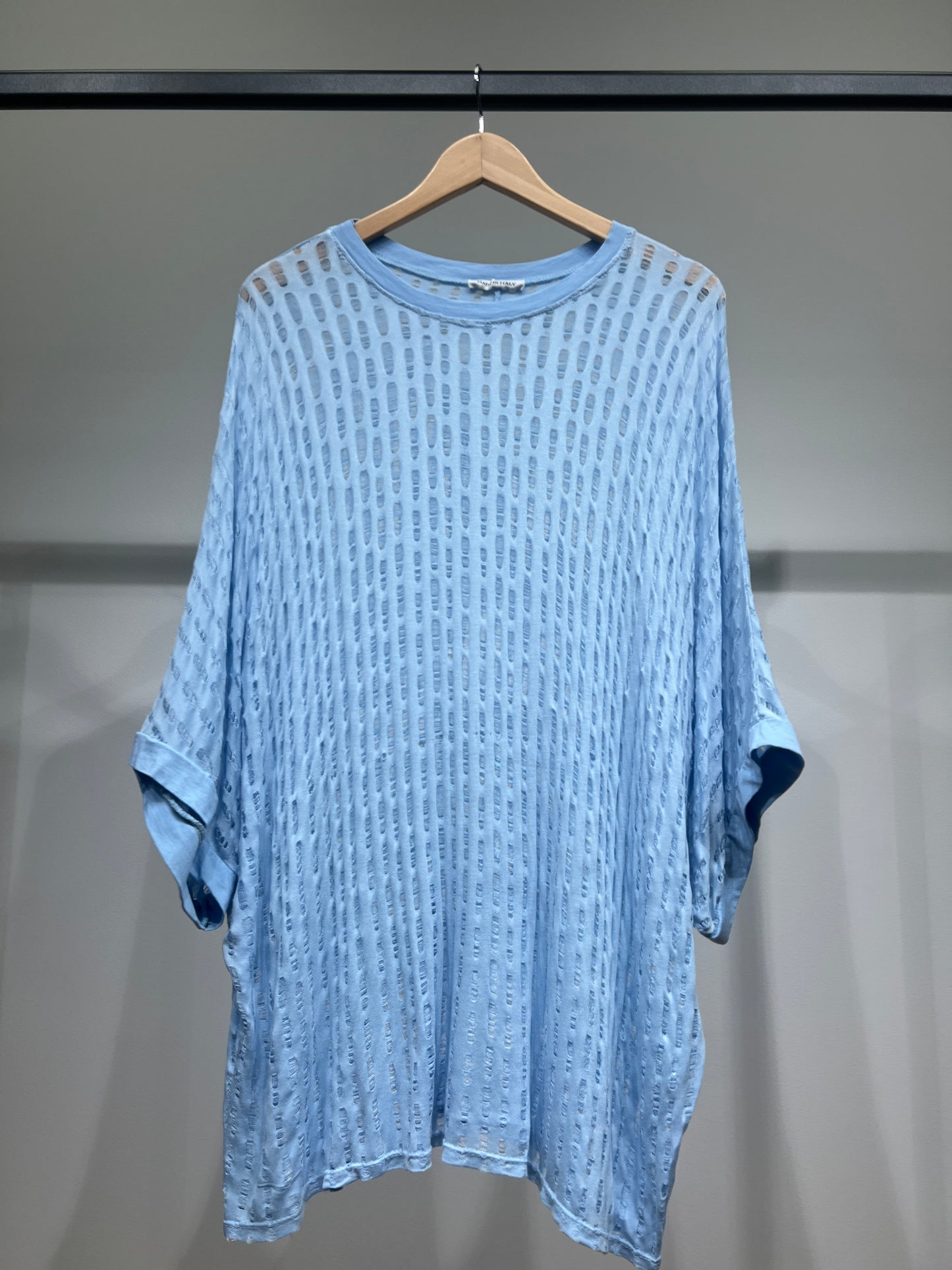 T-Shirt Large Manche 3/4 Motif Ajouré Déchiré 100% Viscose