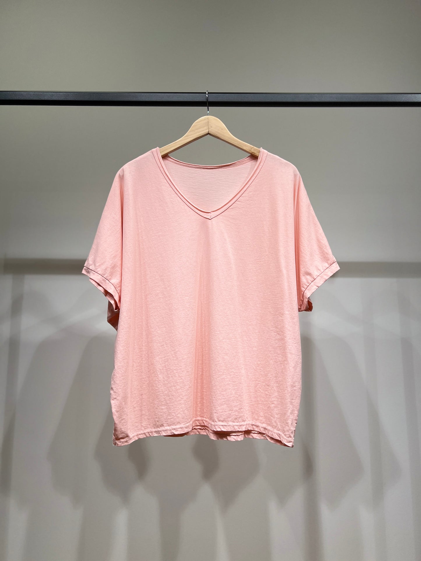 T-Shirt Large Manche Chauve Souris Courte Col V 100% Coton