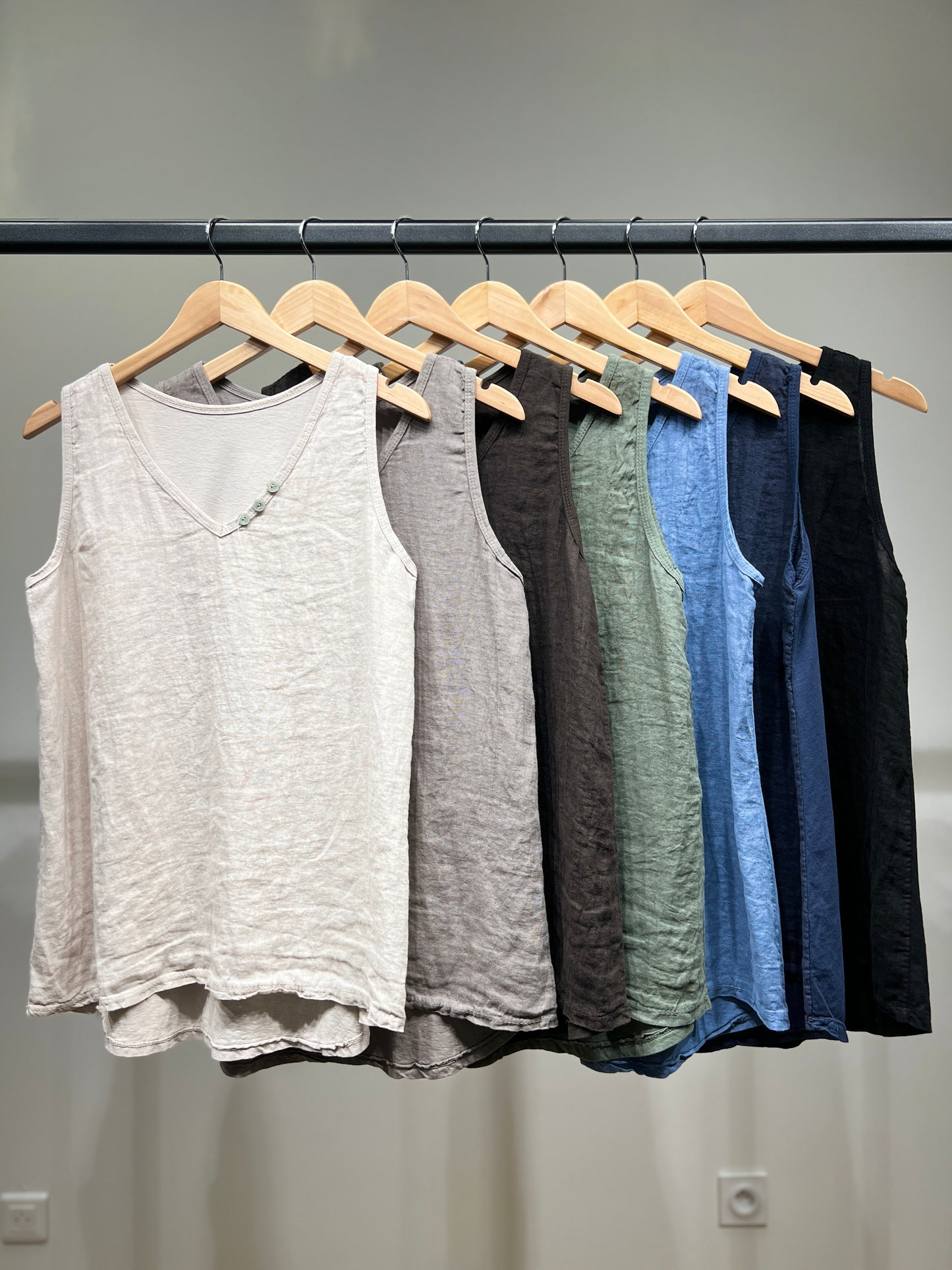 Débardeur Col V à Boutons Bi-Matière 50% Lin 50% Coton