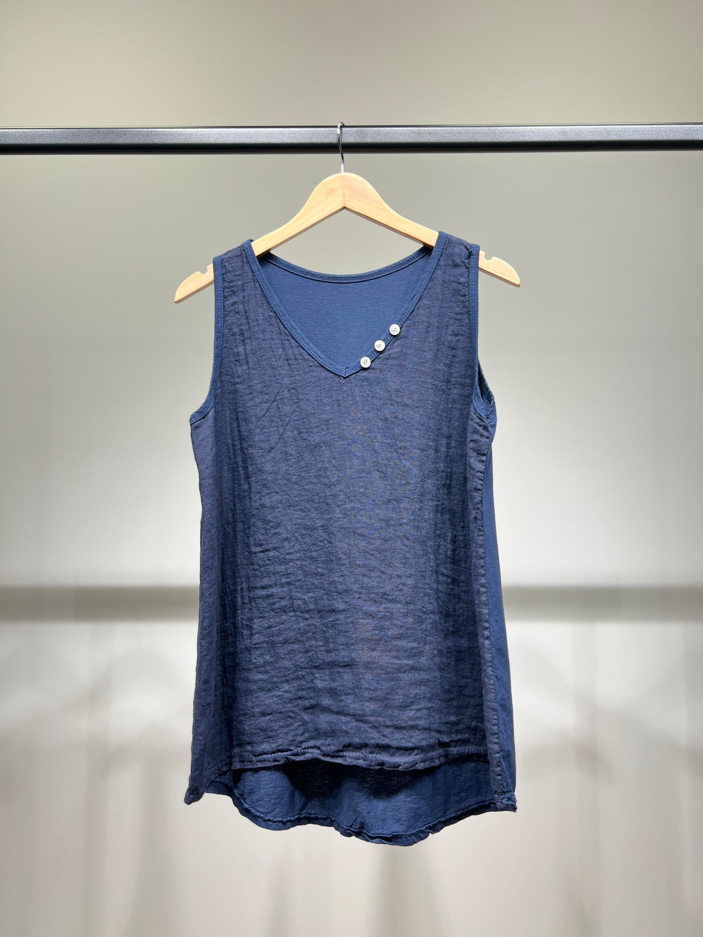 Débardeur Col V à Boutons Bi-Matière 50% Lin 50% Coton