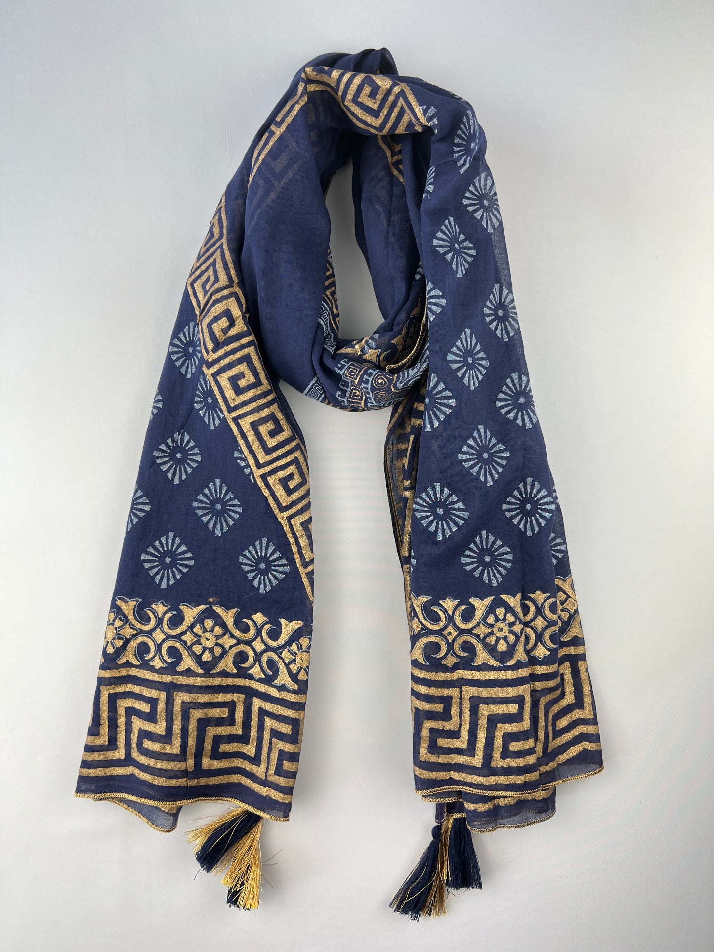 Foulard à Motifs Aztèque Et Pampilles 100% Coton