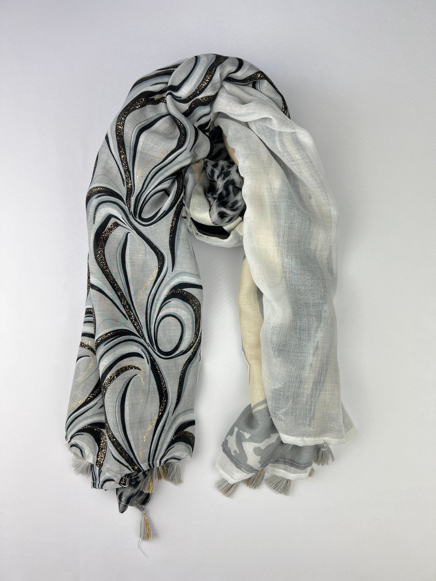 Foulard Carré 4 Motifs Léopard Doré Pampilles 75% Coton