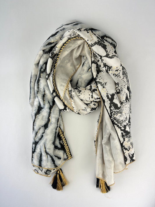 Foulard Carré 4 Motifs Animal à Pampilles 100% Viscose
