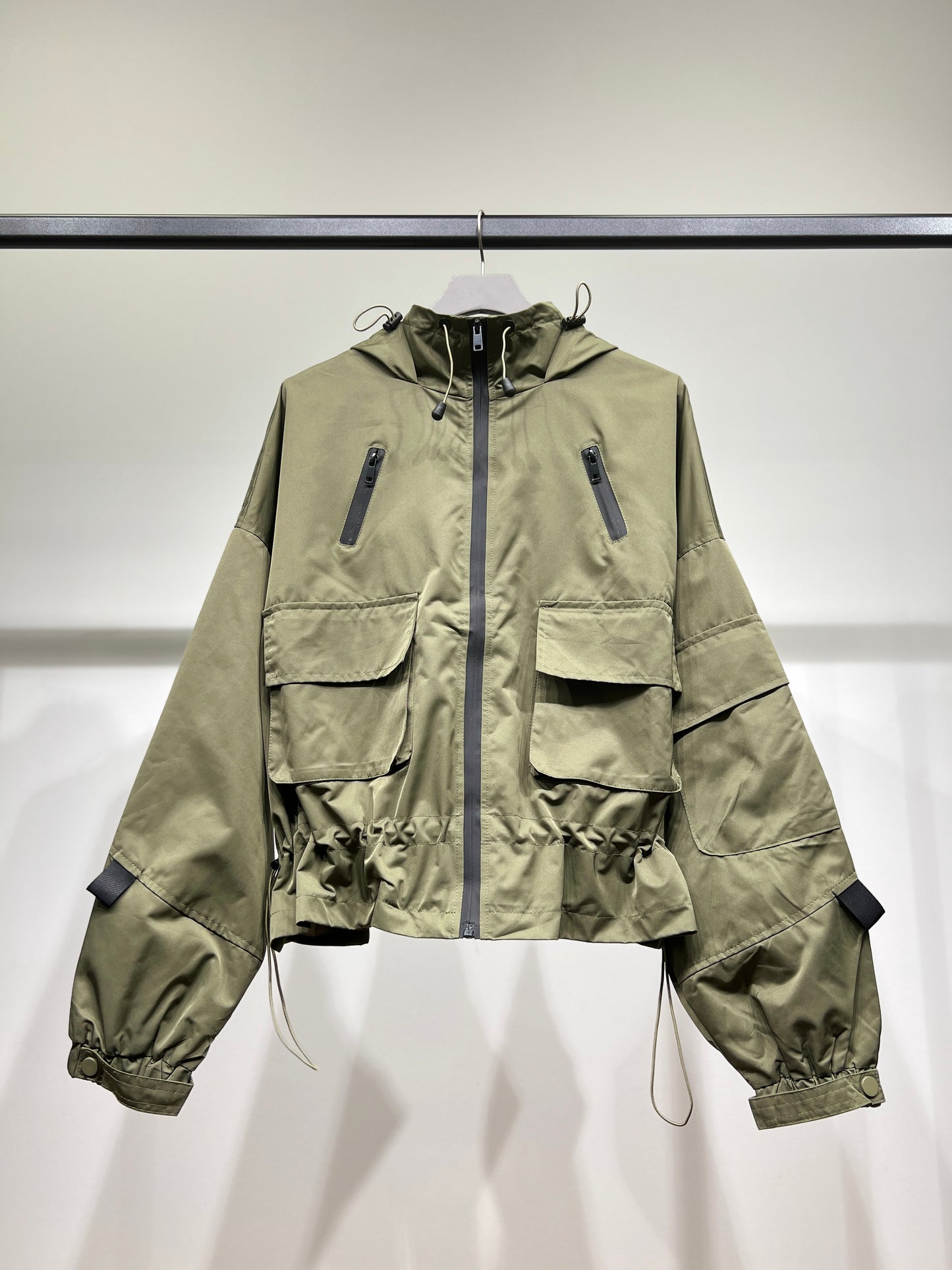 Veste Techwear Imperméable à Capuche Ajustable