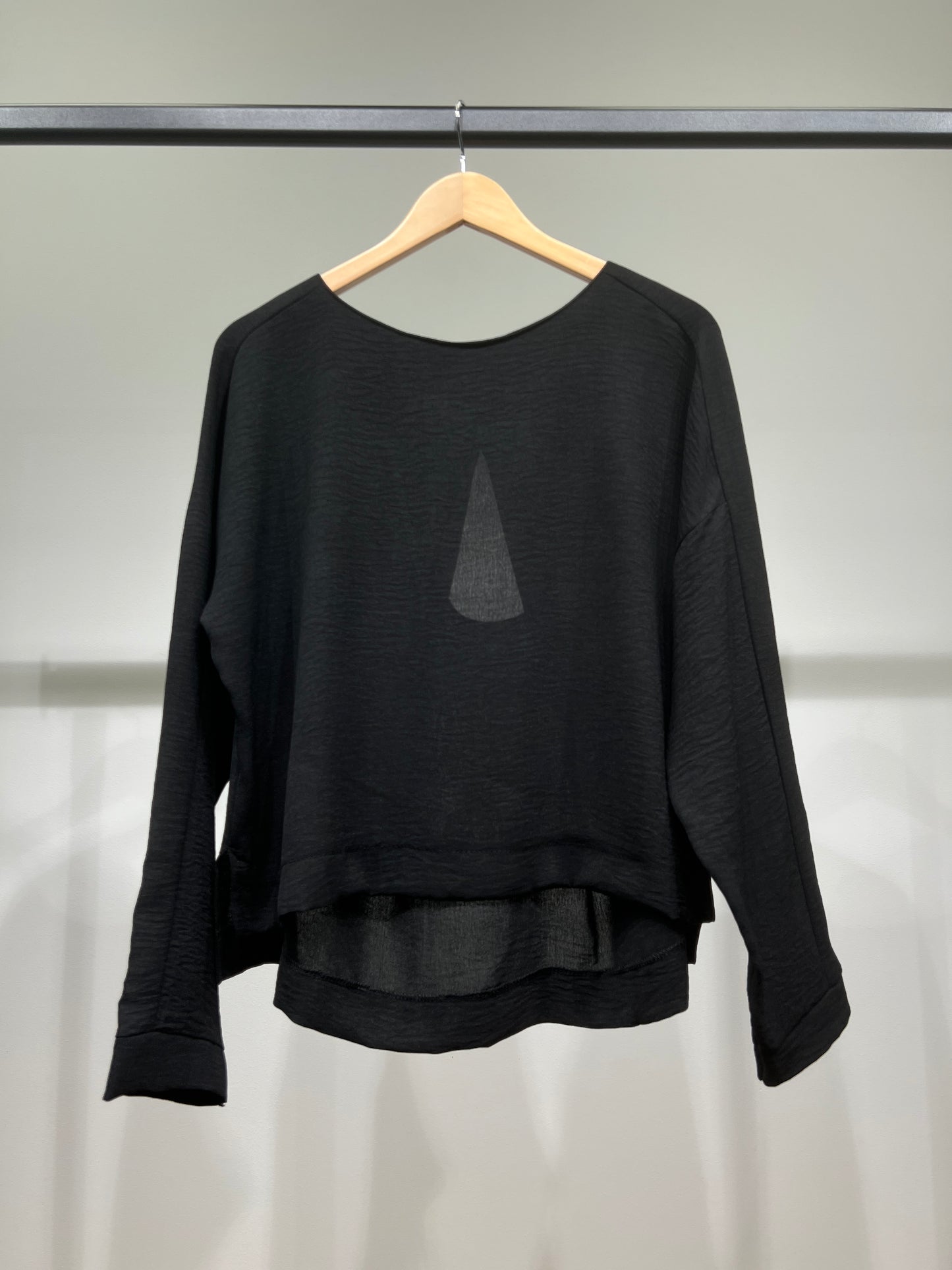 Long Sleeve Cropped T-Shirt with Slit and Back Teardrop Collar