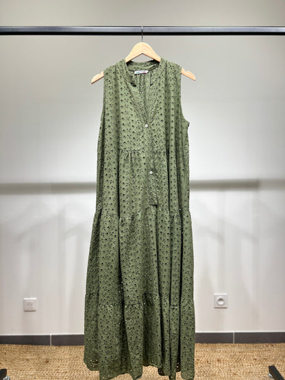 Robe Boutonnée Brodé Ajouré Motif Fleuri 100% Coton