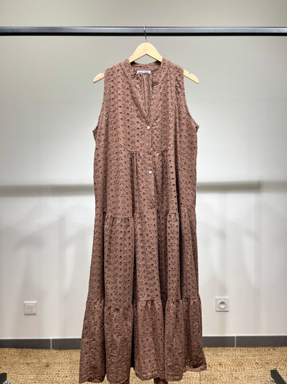 Robe Boutonnée Brodé Ajouré Motif Fleuri 100% Coton