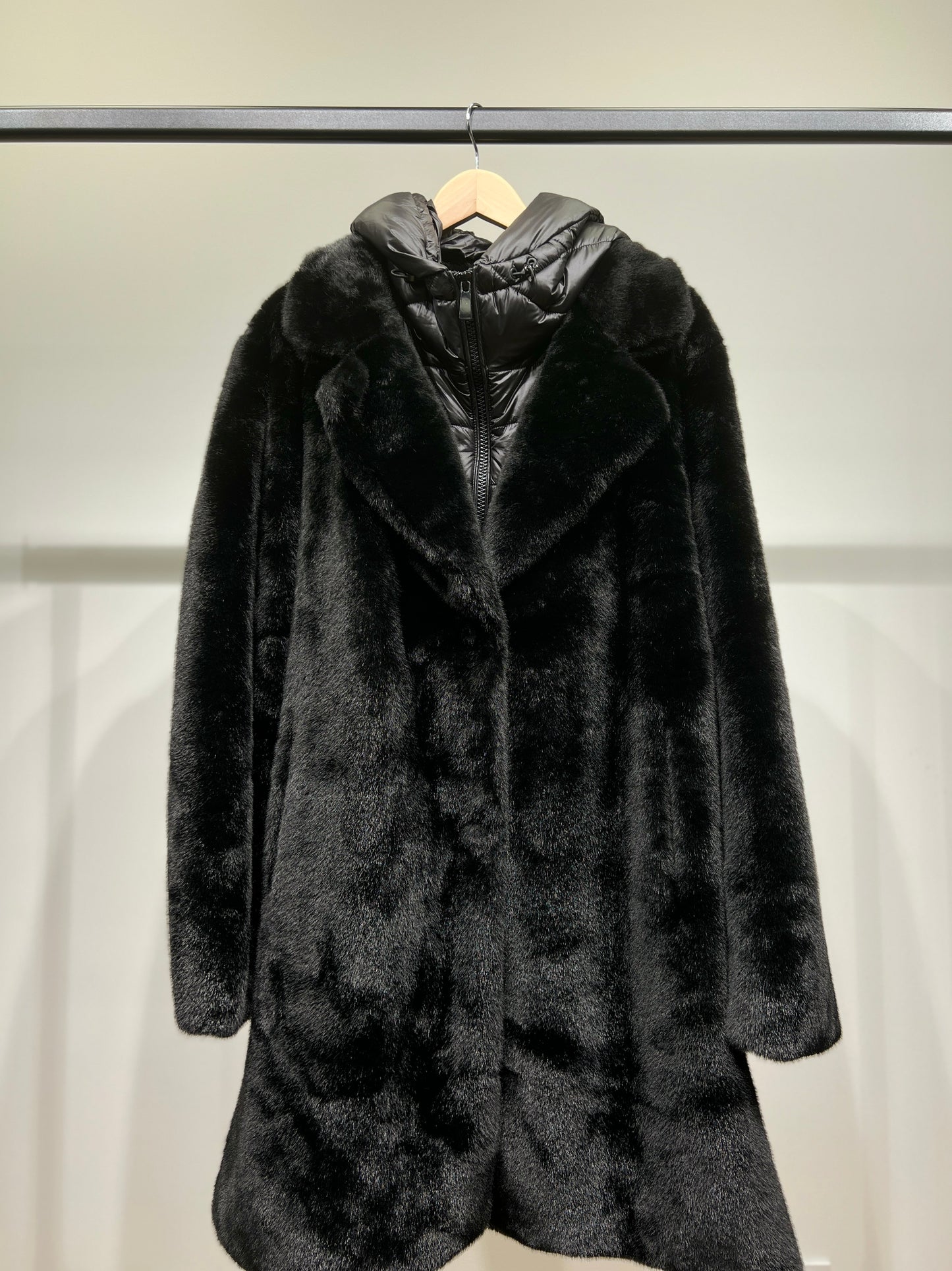 Manteau Fausse Fourrure Capuche Doudoune Amovible Taillé
