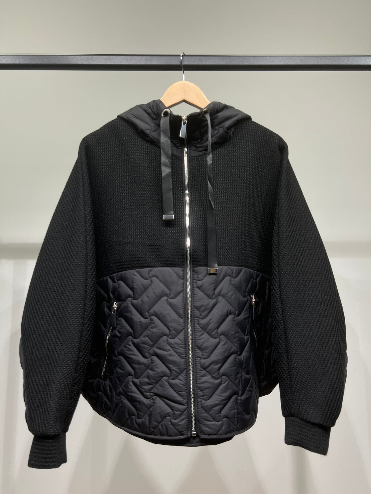 Veste Large Zippée Bi-Matière Matelassé À Capuche Taillé S-M-L