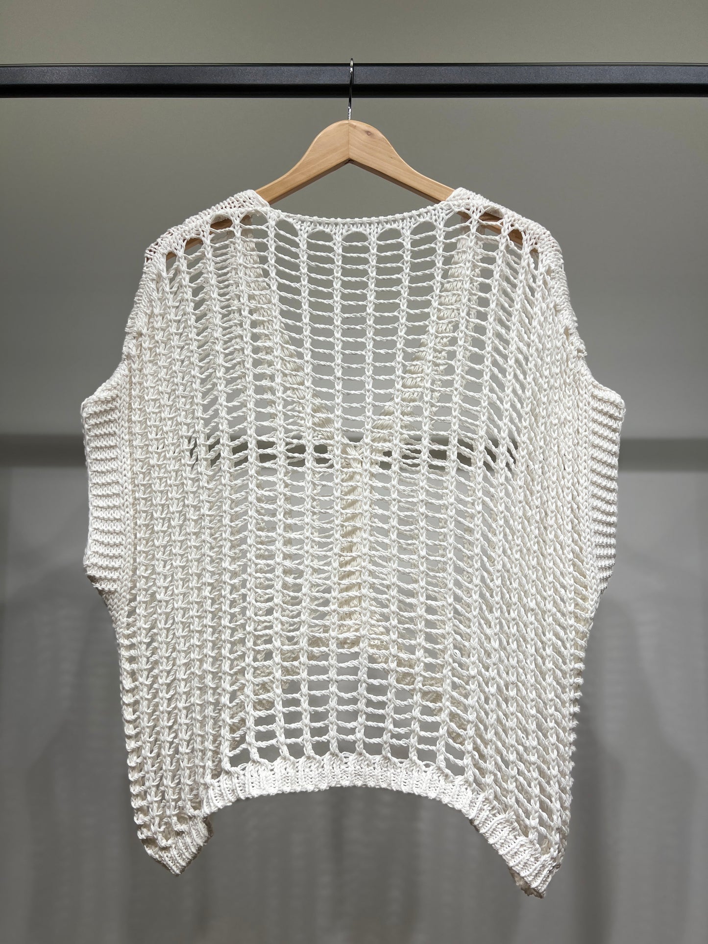 Gilet Sans Manche En Maille Ajouré Boutonné 65% Coton