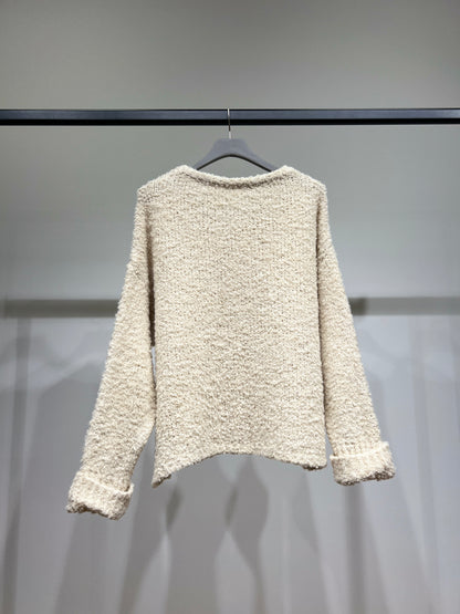 Pull Moumoute Large Manches Ourlet Pins Décoratifs