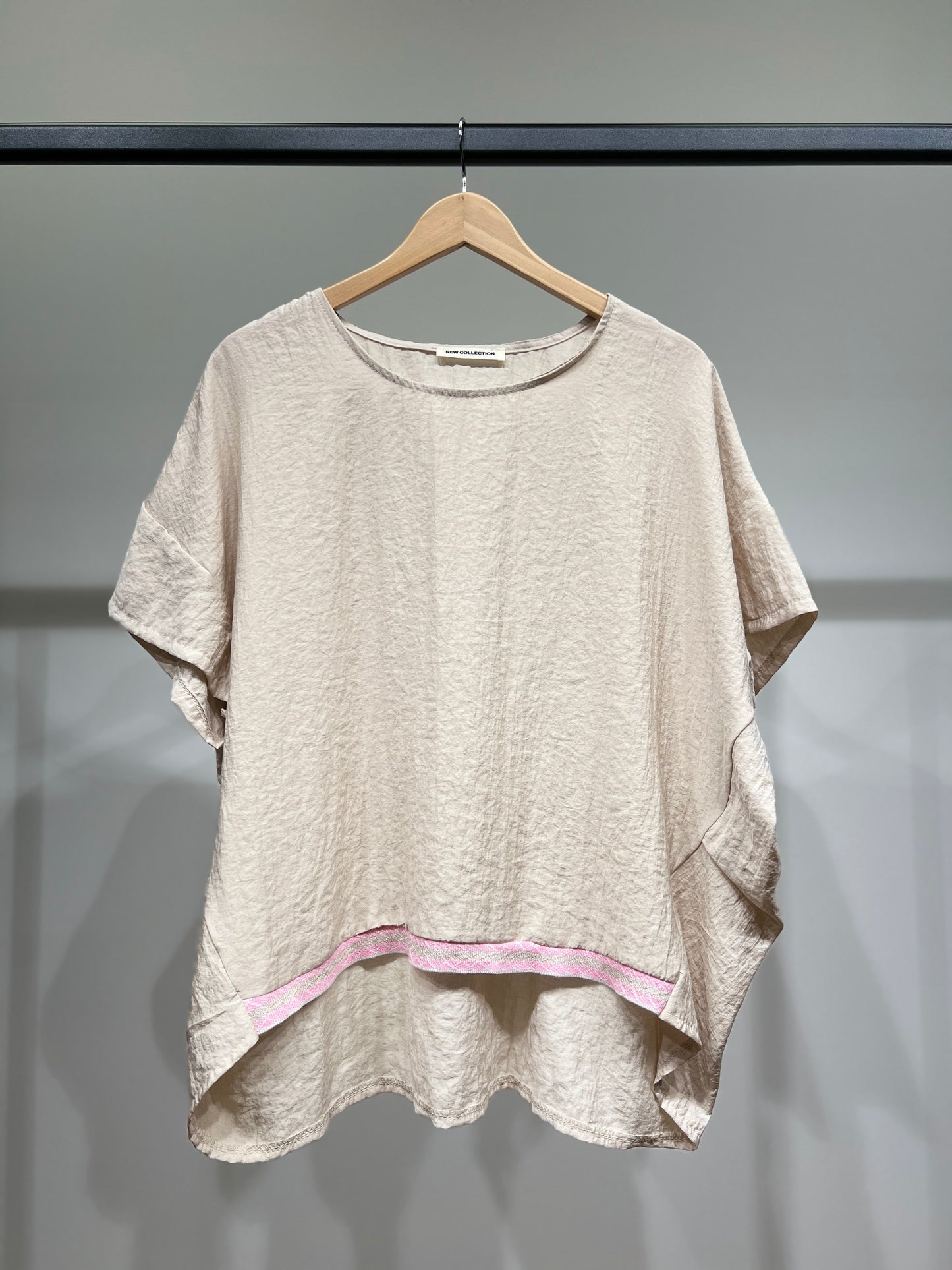 T-Shirt High-Low Manche Courte Galon Contrasté 100% Viscose