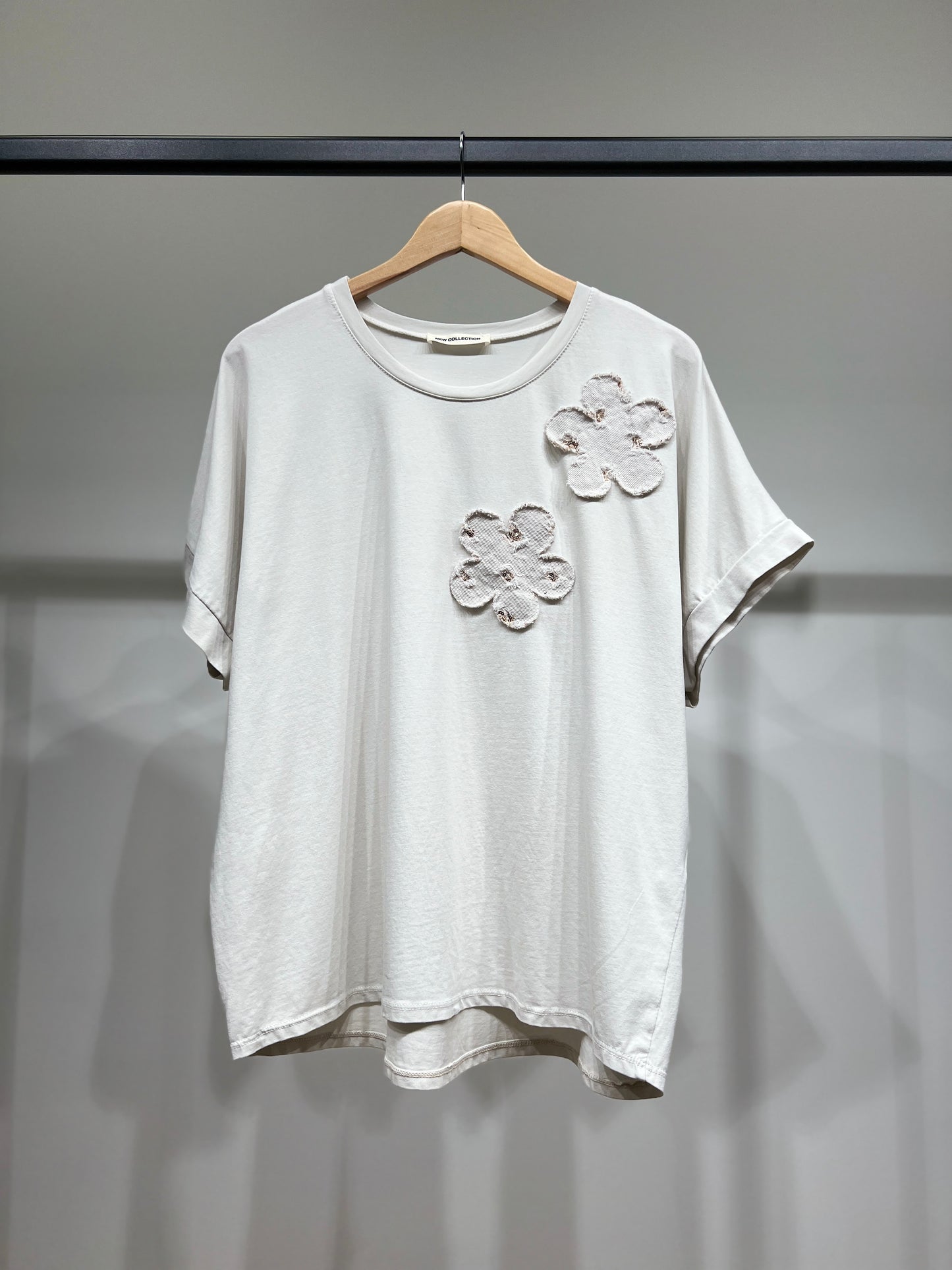 T-Shirt Manche Courte Motif Fleur Brodé Sequins 100% Coton