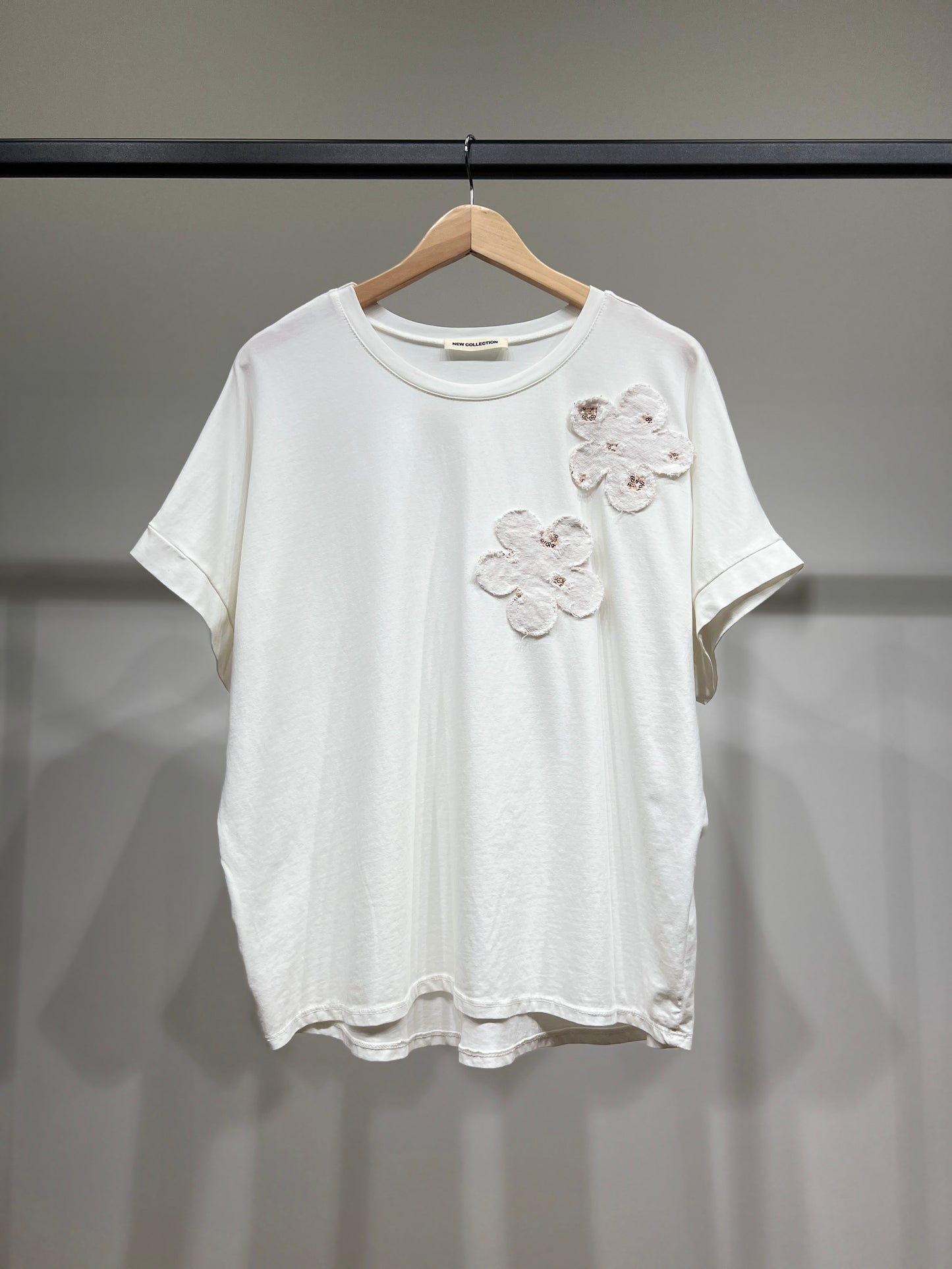 T-Shirt Manche Courte Motif Fleur Brodé Sequins 100% Coton